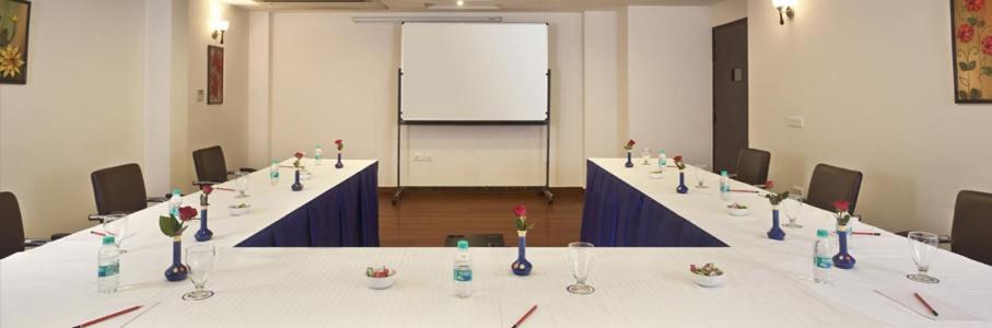 Hotel Wti Airport Grand Delhi New Delhi Buitenkant foto